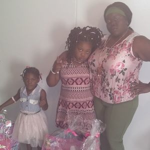 Meet your Posher, Crystal